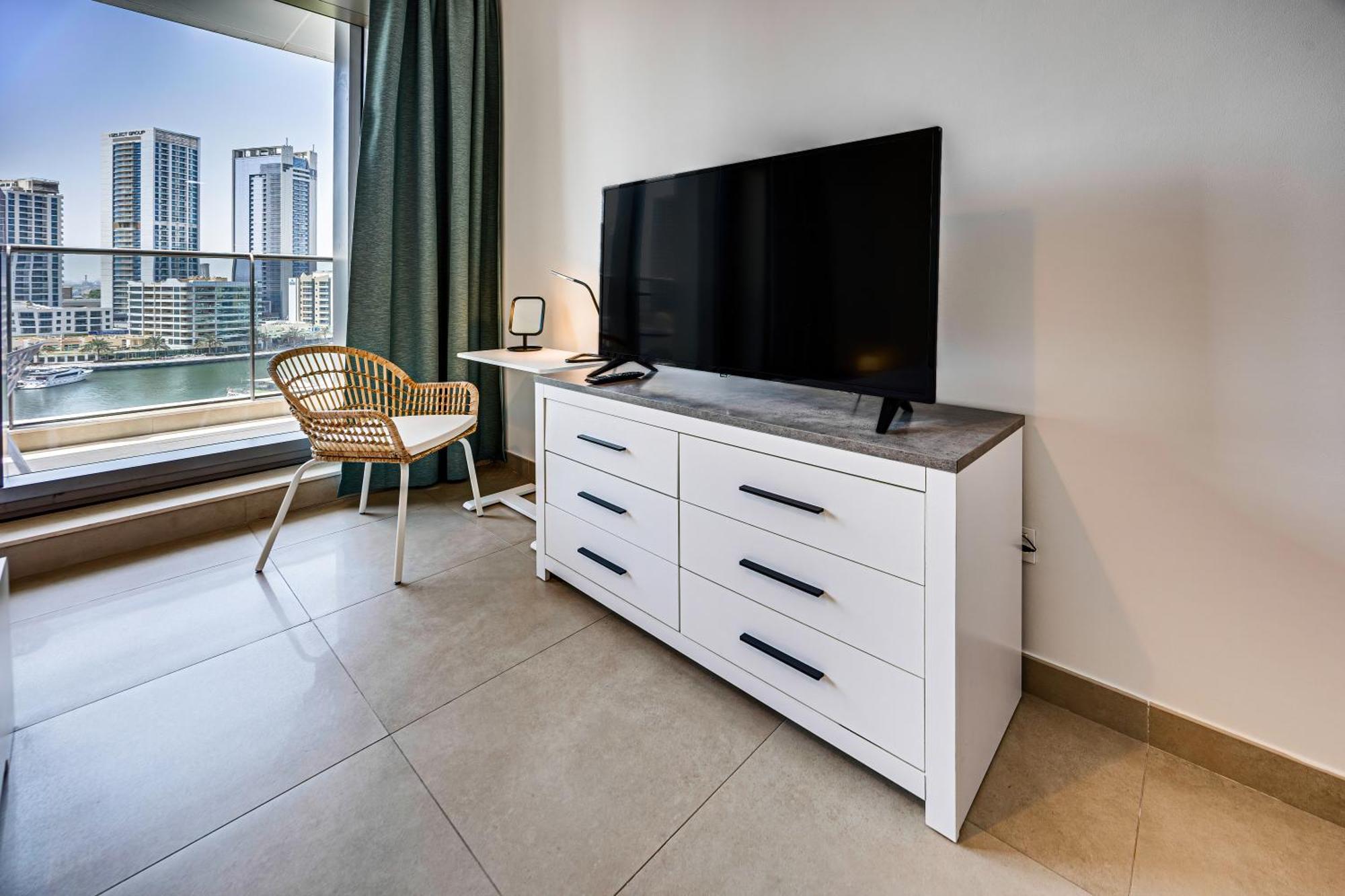 5 Star Sparkle Tower By Swarovski, Dubai Marina Экстерьер фото